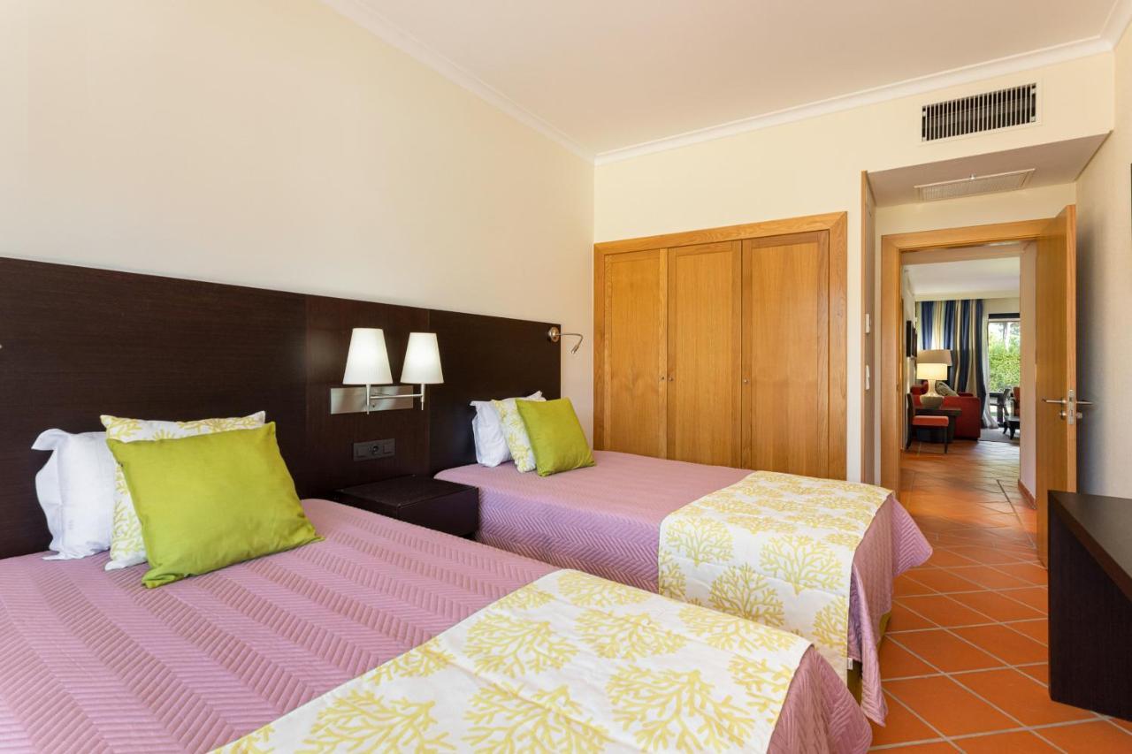 Al - Apartamento Vila Sol F5 E Виламура Экстерьер фото
