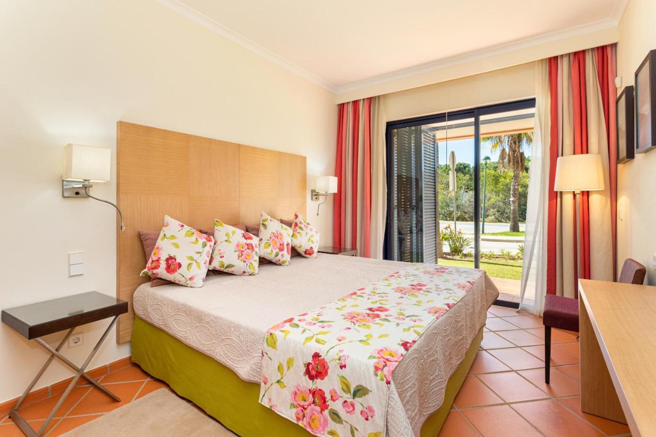 Al - Apartamento Vila Sol F5 E Виламура Экстерьер фото