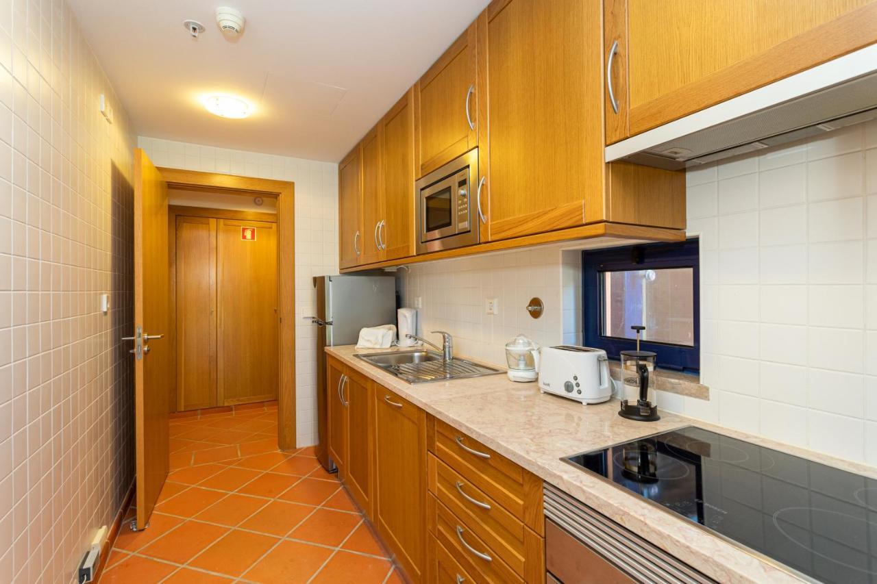 Al - Apartamento Vila Sol F5 E Виламура Экстерьер фото